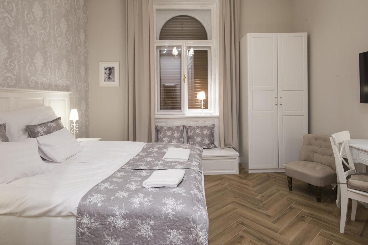 Serenity Boutique Bed and breakfast Budapest